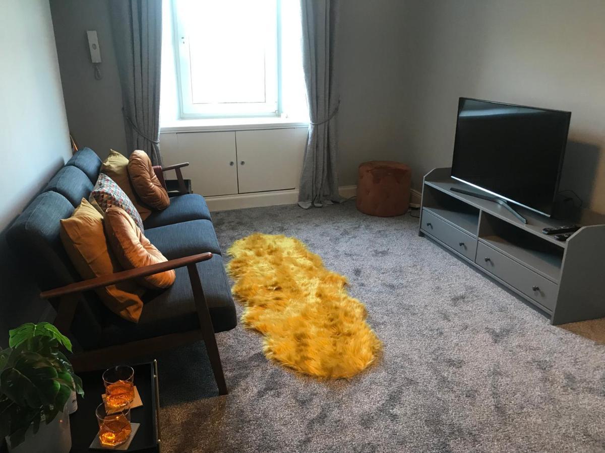 Appartamento Fantastic 2 Bed Flat In Dunblane High Street Esterno foto
